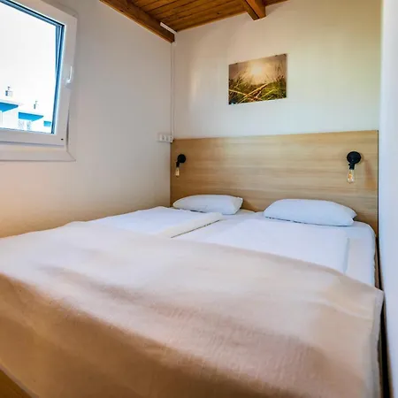 Ferienhauspark Asgard In * دامب